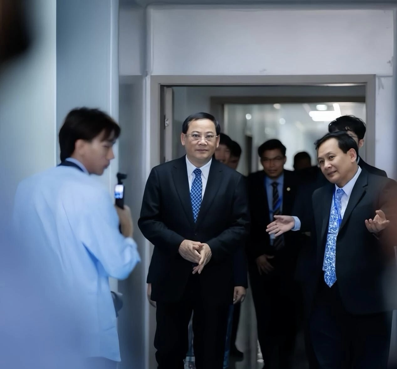 1762053159195705.jpg 微信图片_20251102110940.jpg