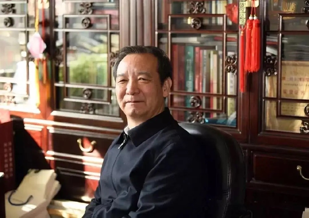 根据韩亨林先生散文拍摄的《白云山感怀》看看他与白云山的渊源